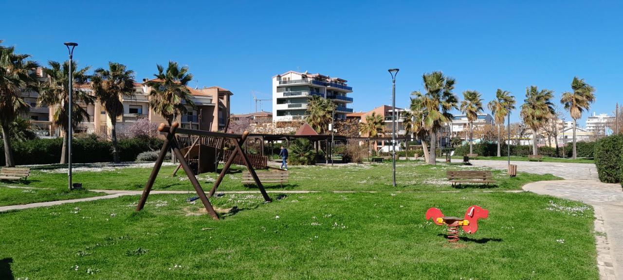 I Meridiani Montesilvano Bagian luar foto